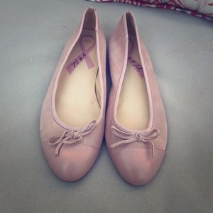 Marc Fisher “Jodi” flats